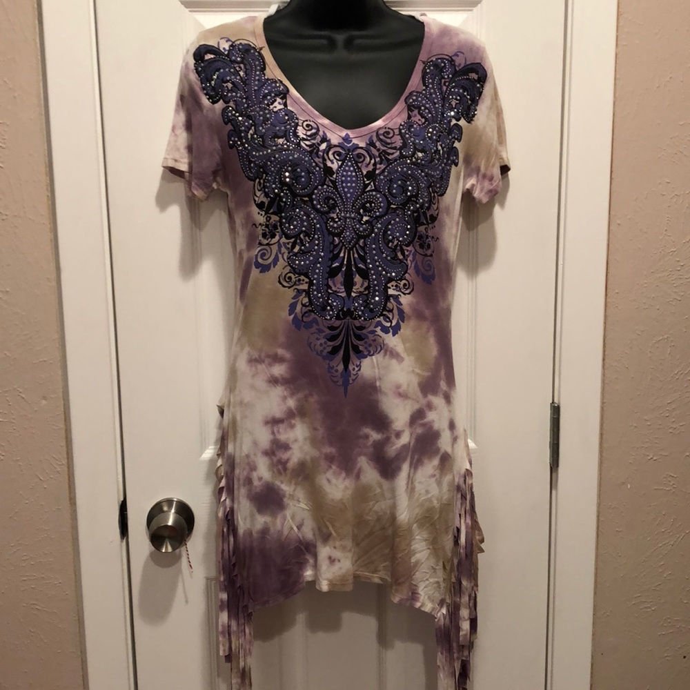 Vocal tye-dye tee